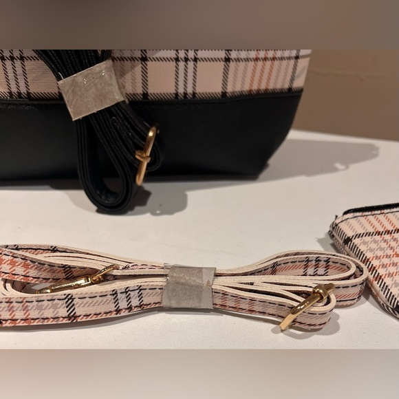 Elim & Paul Bag!  NWOT Crossbody with 2 Adjustable Straps and Coin Purse - Picture 4 of 7